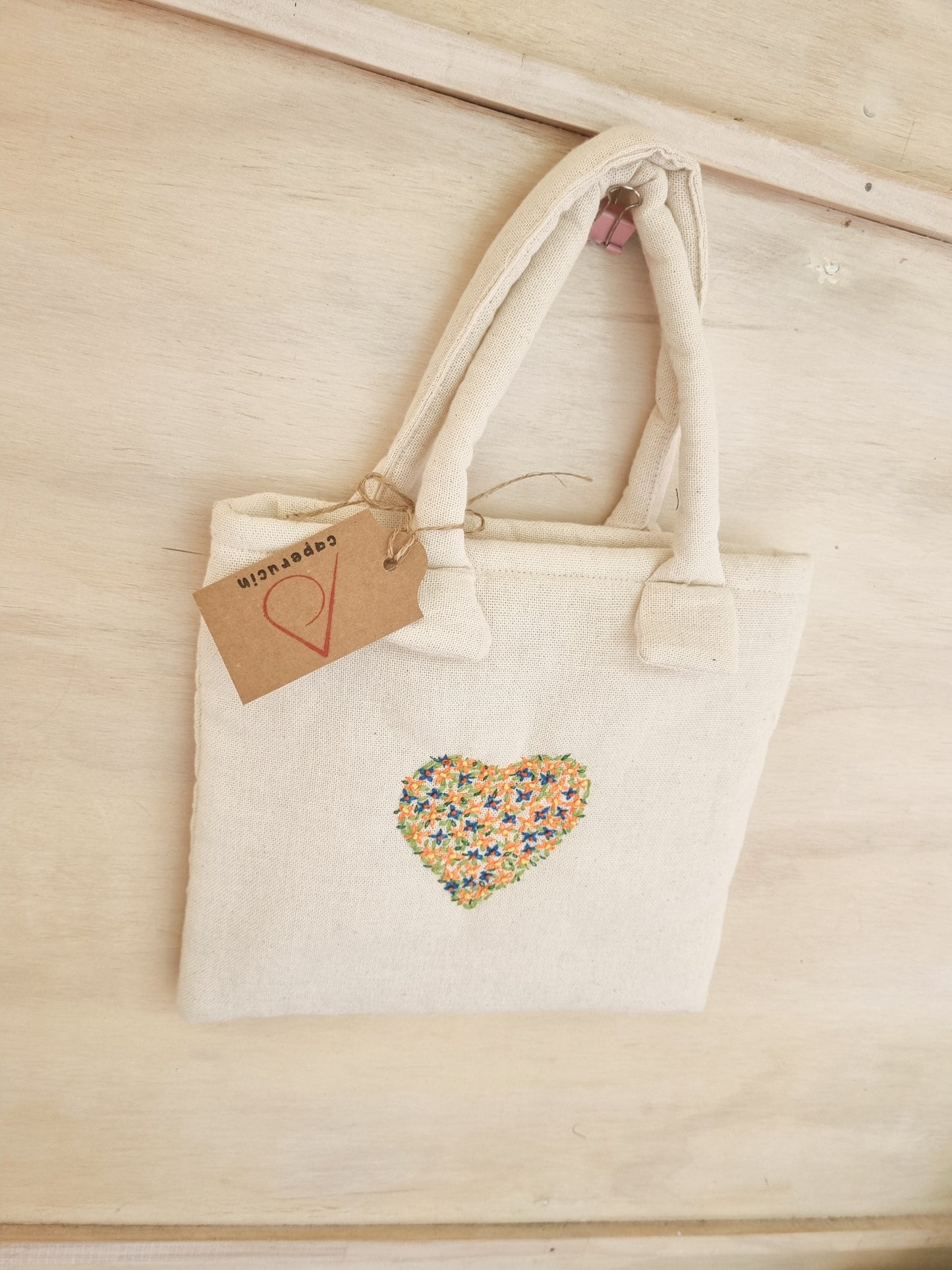 Bolsa de tela rellena 28x27 cm. / diseños únicos