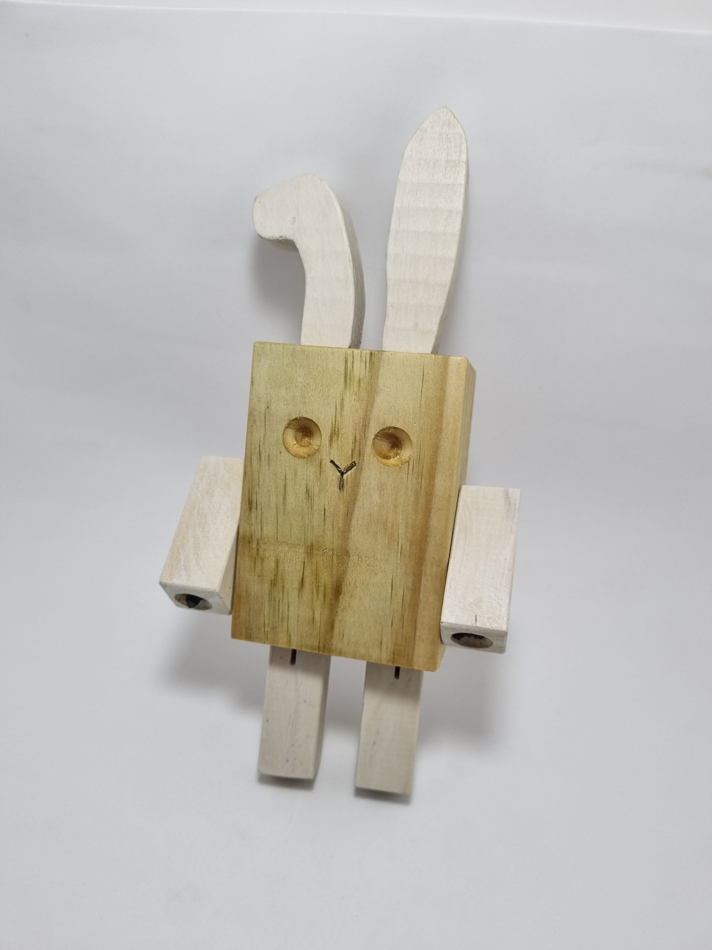 Conejo de madera